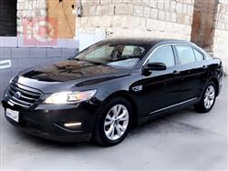 Ford Taurus